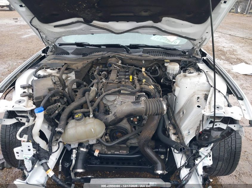 2022 Ford Mustang Ecoboost Premium Fastback VIN: 1FA6P8TH8N5102233 Lot: 43950380