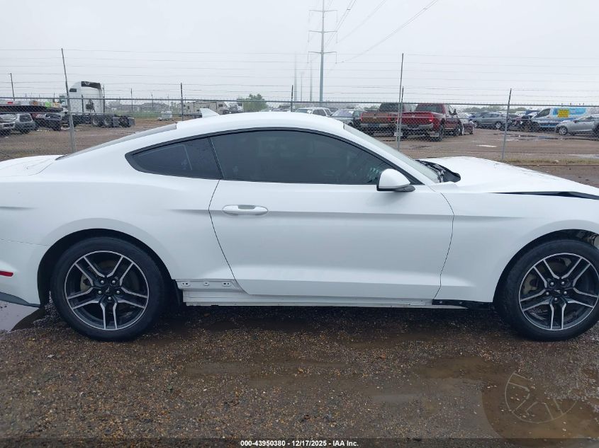 2022 Ford Mustang Ecoboost Premium Fastback VIN: 1FA6P8TH8N5102233 Lot: 43950380