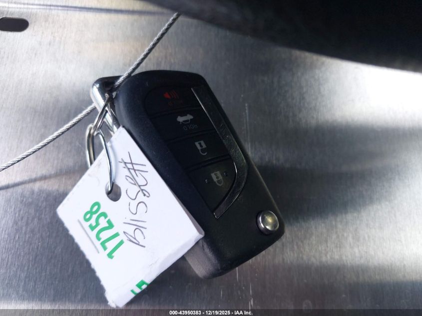 2022 Toyota Corolla Le VIN: 5YFEPMAEXNP322449 Lot: 43950383