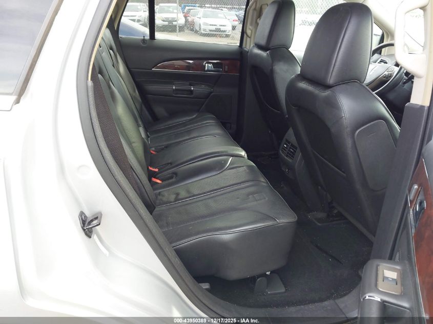 2011 Lincoln Mkx VIN: 2LMDJ8JKXBBJ27451 Lot: 43950389