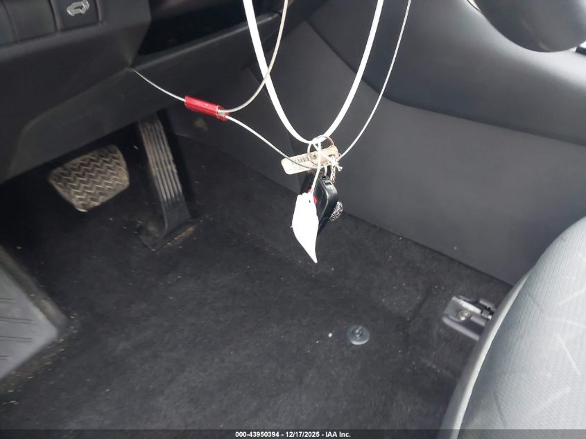 2025 Toyota Rav4 Xle VIN: 2T3W1RFV4SC306715 Lot: 43950394