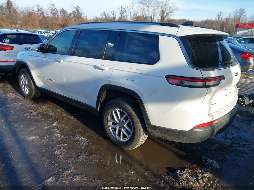 2023 Jeep Grand Cherokee L Laredo 4X4