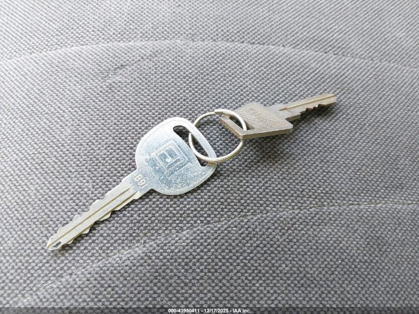 2003 Chevrolet Malibu VIN: 1G1ND52J13M560581 Lot: 43950411