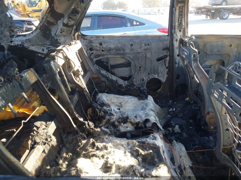 2018 Ford Explorer VIN: 1FM5K7B87JGB31944 Lot: 43950425