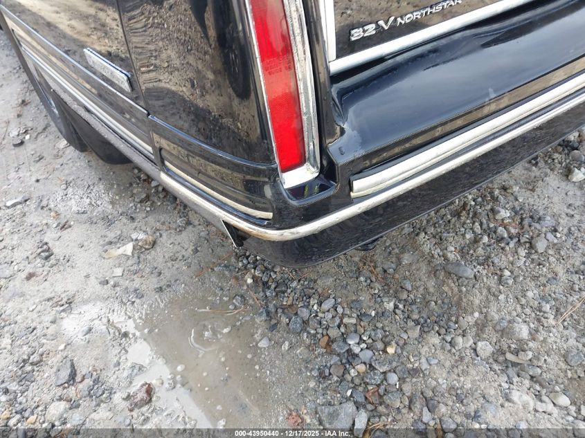 1999 Cadillac Deville Concours VIN: 1G6KF5498XU729303 Lot: 43950440