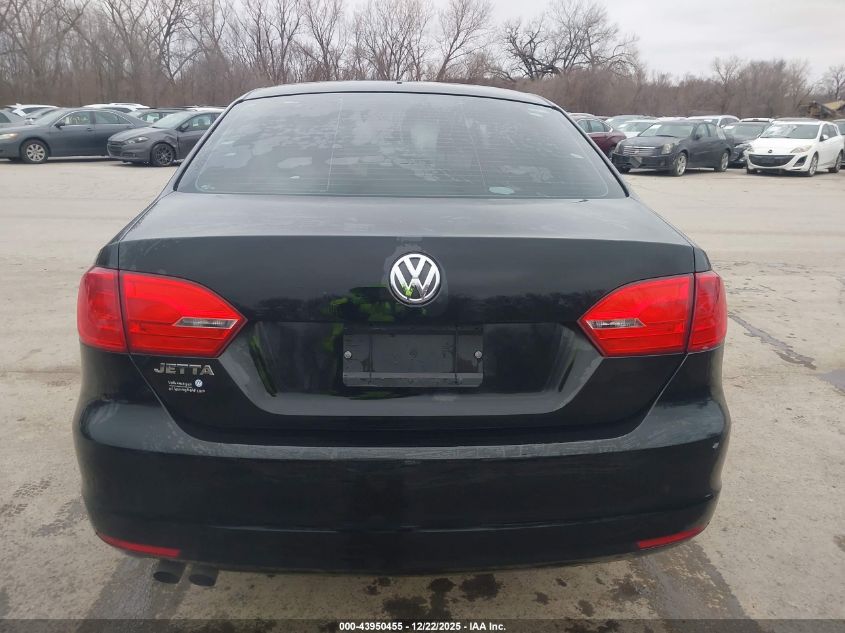 2011 Volkswagen Jetta 2.0L S VIN: 3VW1K7AJ8BM334949 Lot: 43950455