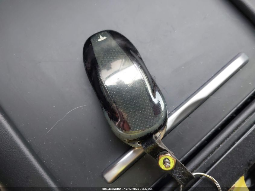 2017 Tesla Model S 100D/60D/75D/90D/P100D VIN: 5YJSA1E2XHF190411 Lot: 43950461