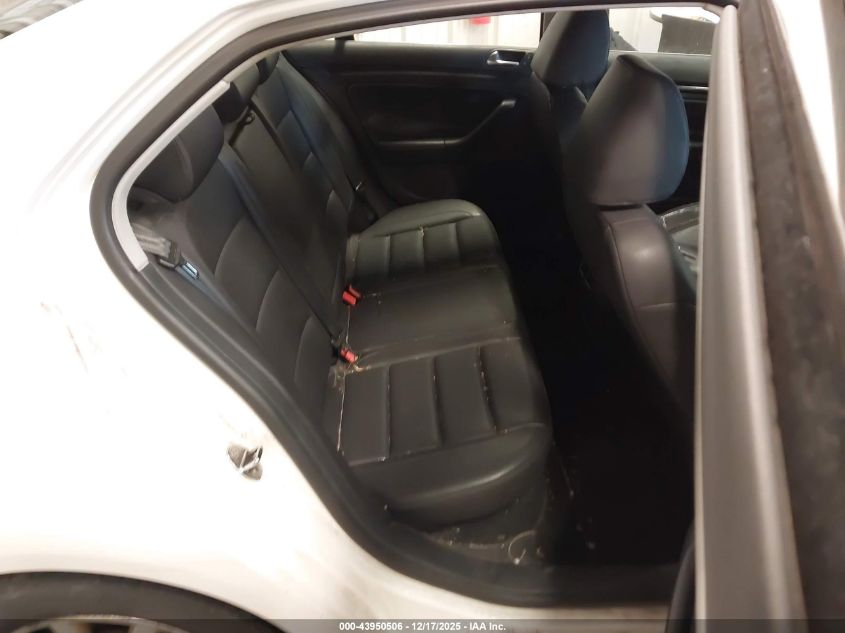 2010 Volkswagen Jetta Se VIN: 3VWRZ7AJ8AM063128 Lot: 43950506