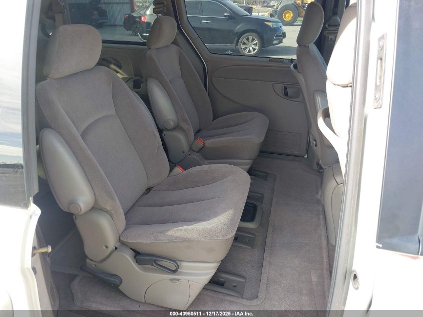 2002 Dodge Grand Caravan Ex VIN: 2B8GP74L62R501423 Lot: 43950511