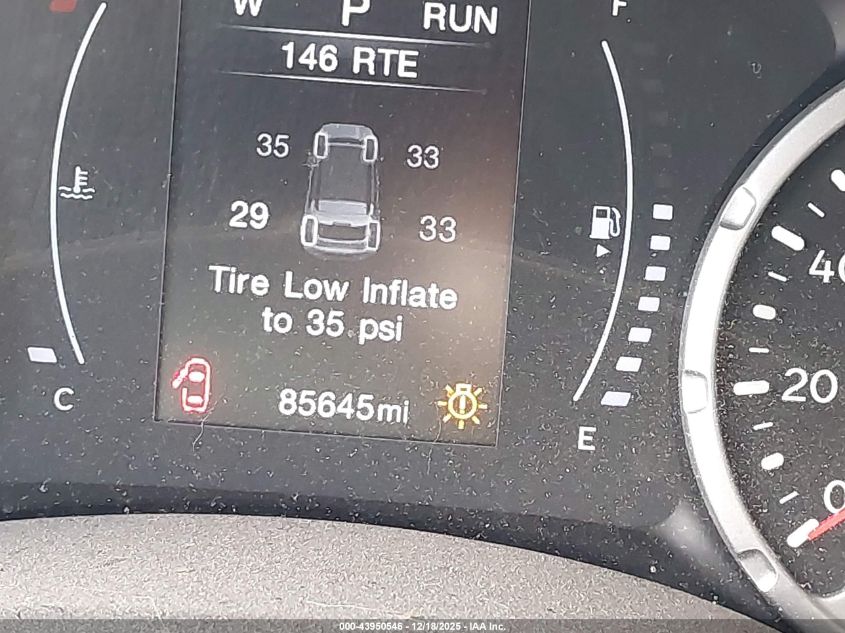 2018 Jeep Renegade Latitude 4X4 VIN: ZACCJBBBXJPG79811 Lot: 43950546