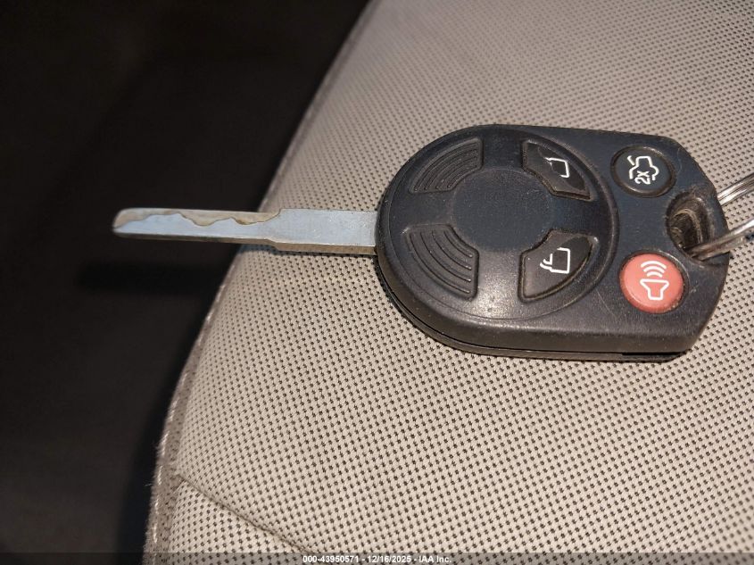 2013 Ford C-Max Hybrid Se VIN: 1FADP5AU3DL554235 Lot: 43950571