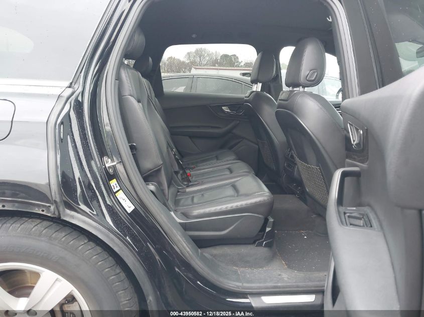 2017 Audi Q7 3.0T Premium VIN: WA1AAAF7XHD020573 Lot: 43950582