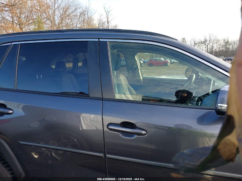 2024 Toyota Rav4 Hybrid Xle VIN: JTMRWRFV2RJ061984 Lot: 43950589