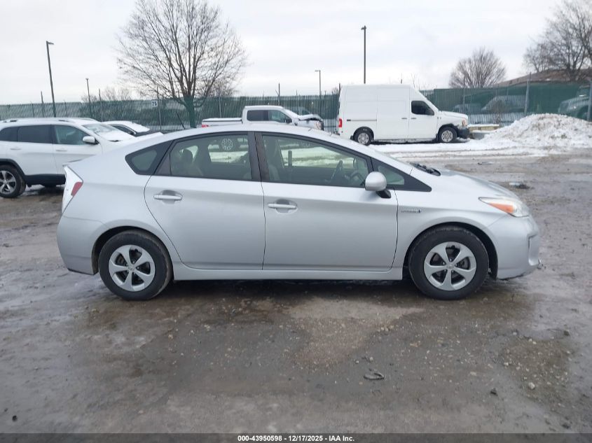 2013 Toyota Prius Three VIN: JTDKN3DU4D5655828 Lot: 43950598