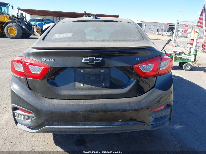 2018 Chevrolet Cruze Lt Auto VIN: 1G1BE5SM1J7211586 Lot: 43950661