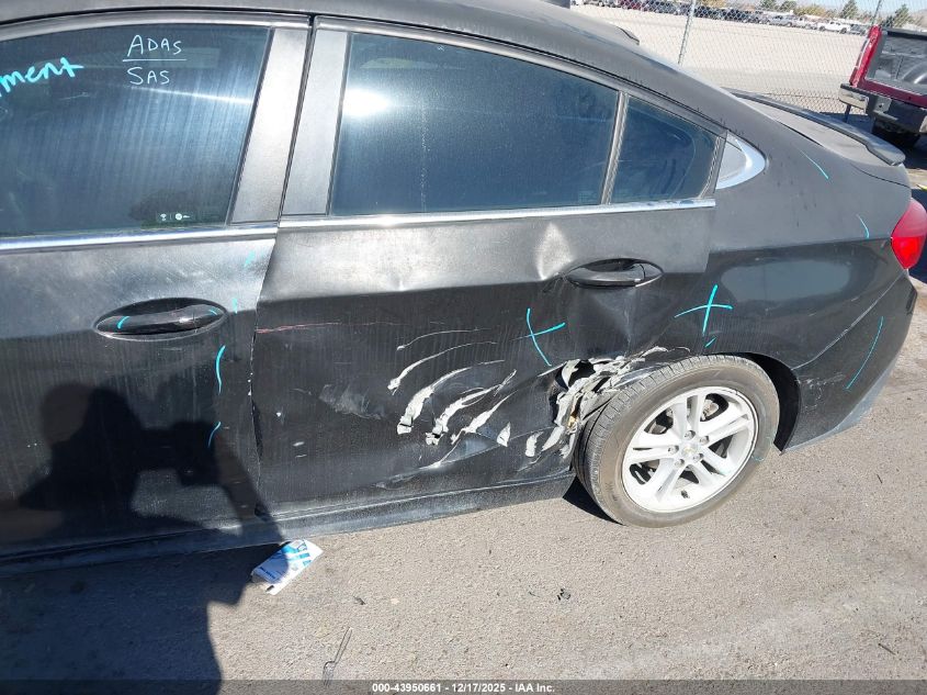 2018 Chevrolet Cruze Lt Auto VIN: 1G1BE5SM1J7211586 Lot: 43950661