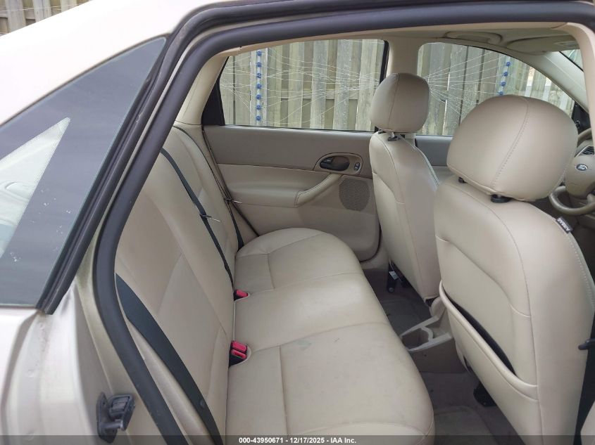 2007 Ford Focus S/Se/Ses VIN: 1FAHP34N87W352729 Lot: 43950671