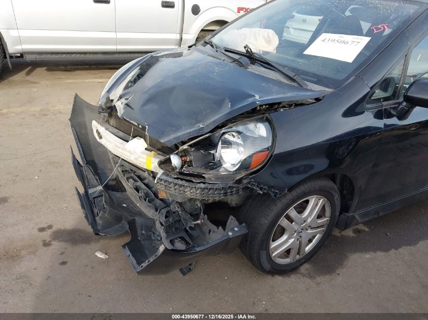 2008 Honda Fit Sport VIN: JHMGD38638S042481 Lot: 43950677