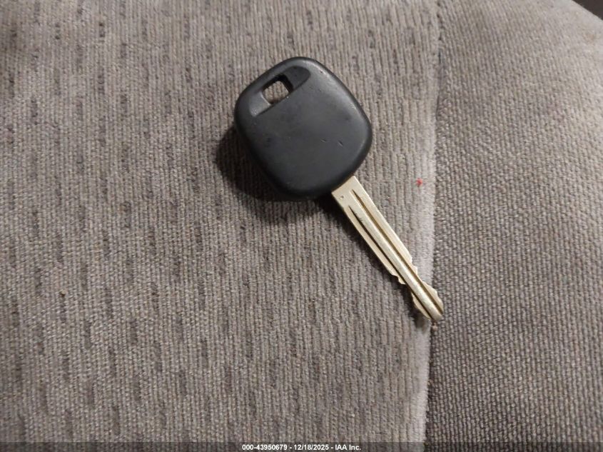 2002 Toyota Camry Le V6 VIN: 4T1BF32K62U510724 Lot: 43950679