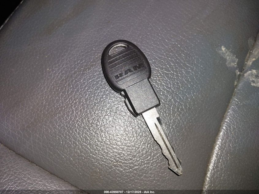 2019 Ram 1500 VIN: 1C6RR7FV7K5501070 Lot: 43950707