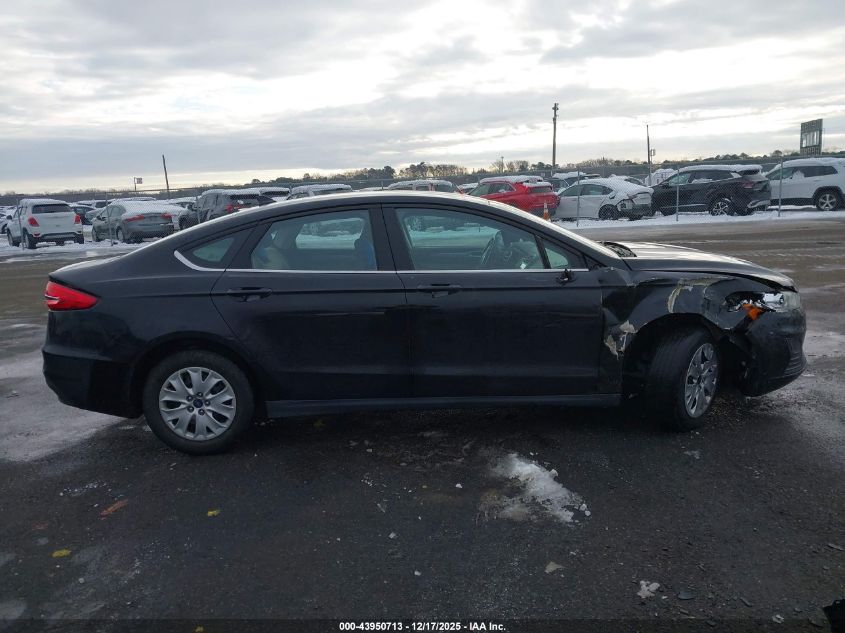 2020 Ford Fusion S VIN: 3FA6P0G76LR101918 Lot: 43950713