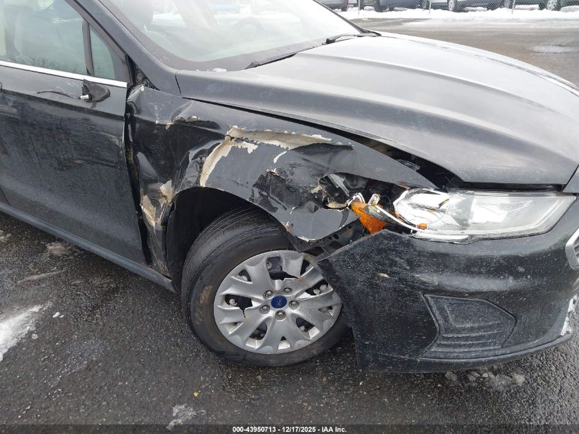 2020 Ford Fusion S VIN: 3FA6P0G76LR101918 Lot: 43950713