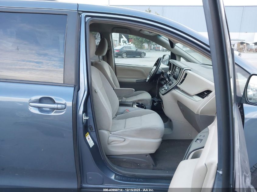 2017 Toyota Sienna Le 8 Passenger VIN: 5TDKZ3DC9HS848715 Lot: 43950714