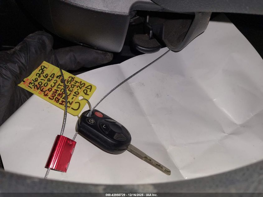 2016 Ford Focus S VIN: 1FADP3E24GL232852 Lot: 43950729