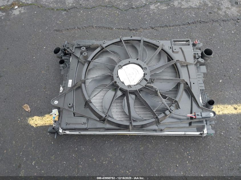 2020 Ford Escape Se VIN: 1FMCU9G67LUB94504 Lot: 43950752