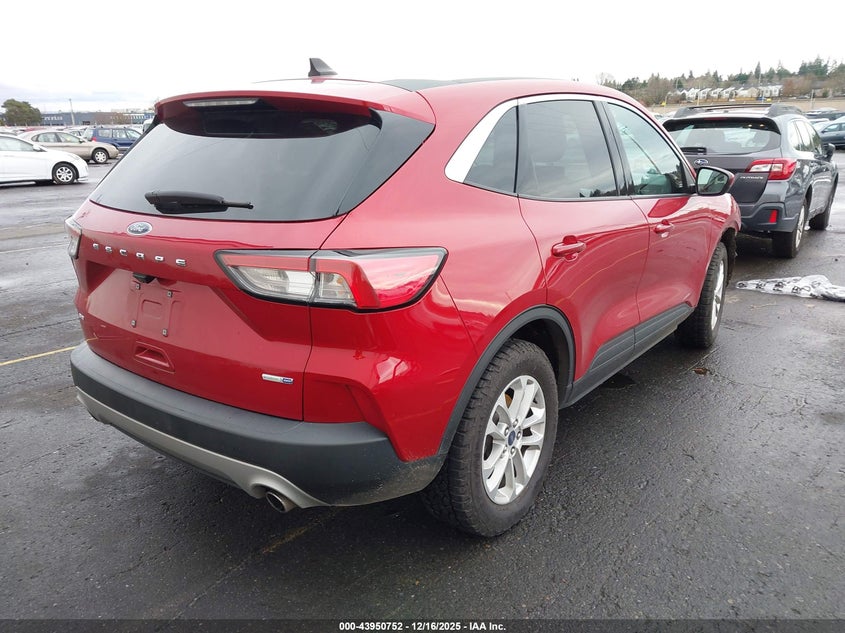 2020 Ford Escape Se