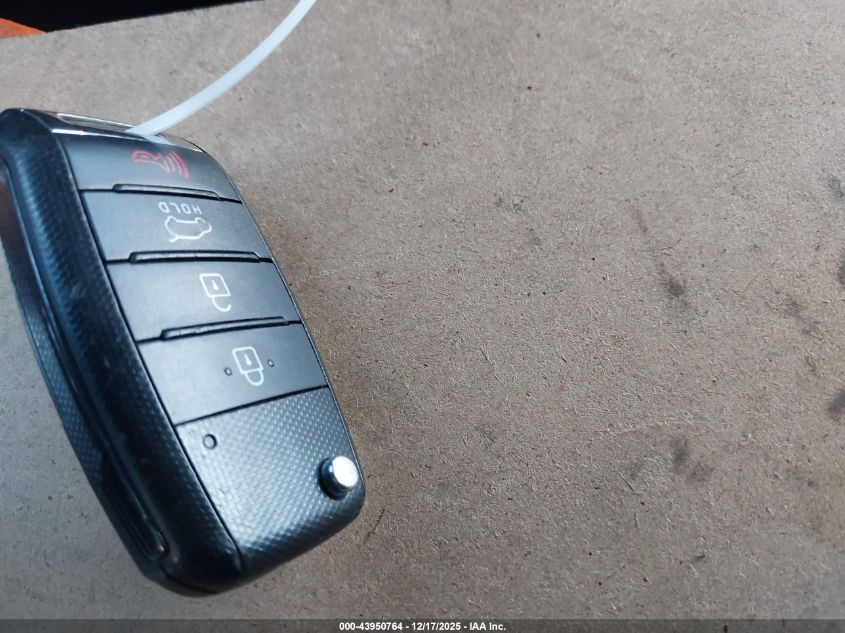 2015 Kia Soul + VIN: KNDJP3A54F7140922 Lot: 43950764