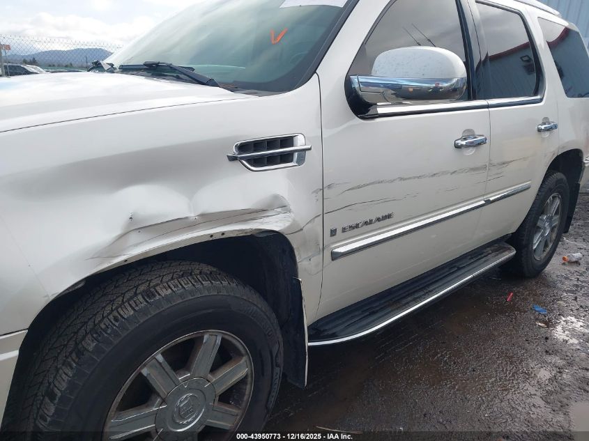 2007 Cadillac Escalade Standard VIN: 1GYFK63817R302082 Lot: 43950773