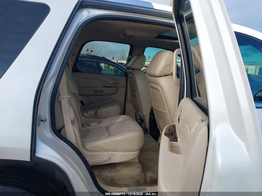 2007 Cadillac Escalade Standard VIN: 1GYFK63817R302082 Lot: 43950773