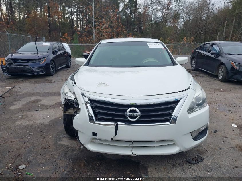 2014 Nissan Altima 2.5 S VIN: 1N4AL3AP4EN370389 Lot: 43950803
