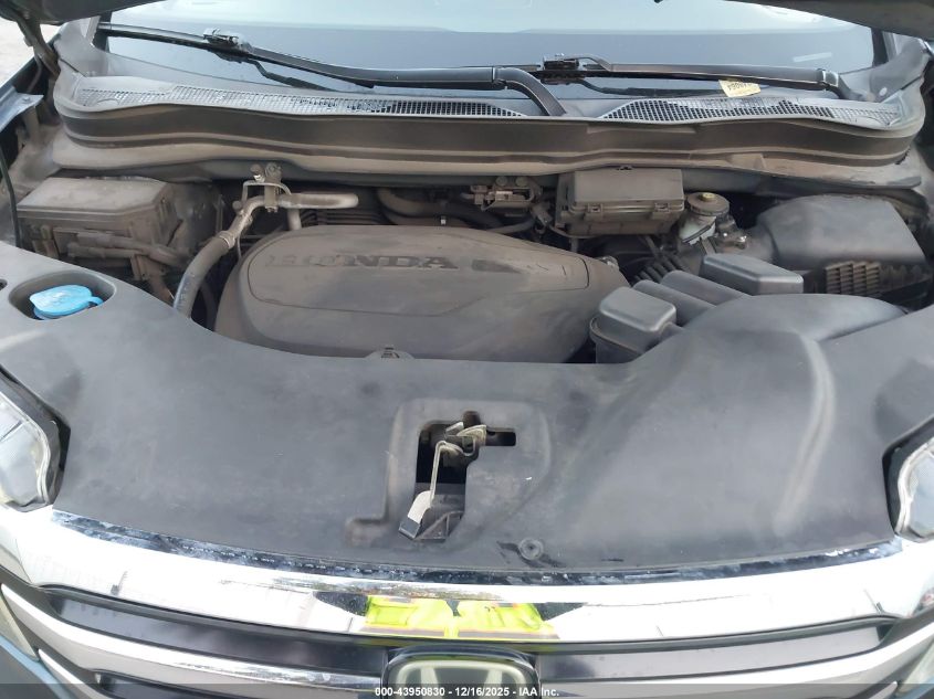 2016 Honda Pilot Touring VIN: 5FNYF5H90GB008225 Lot: 43950830