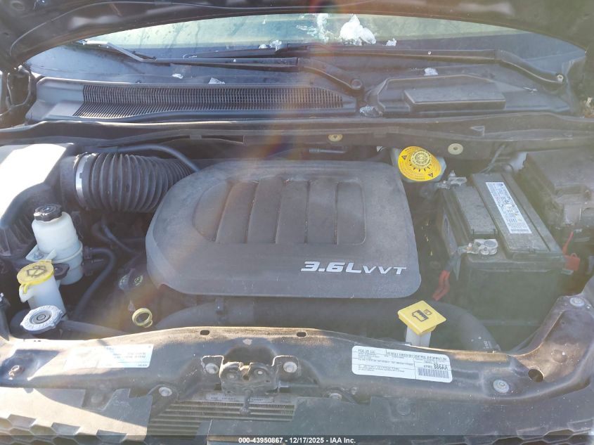 2017 Dodge Grand Caravan Sxt VIN: 2C4RDGCG5HR692447 Lot: 43950867