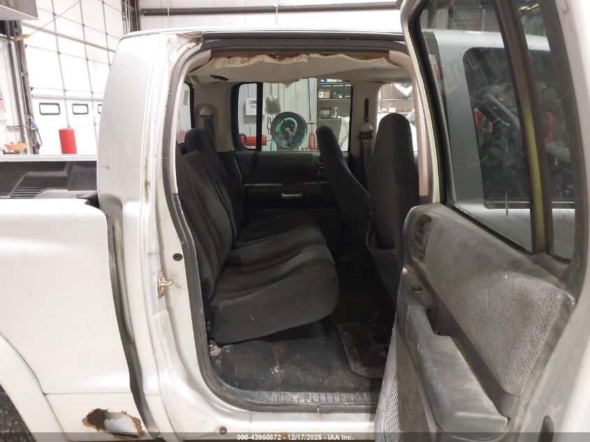 2003 Dodge Dakota Sport/Sxt VIN: 1D7HG38XX3S126818 Lot: 43950872