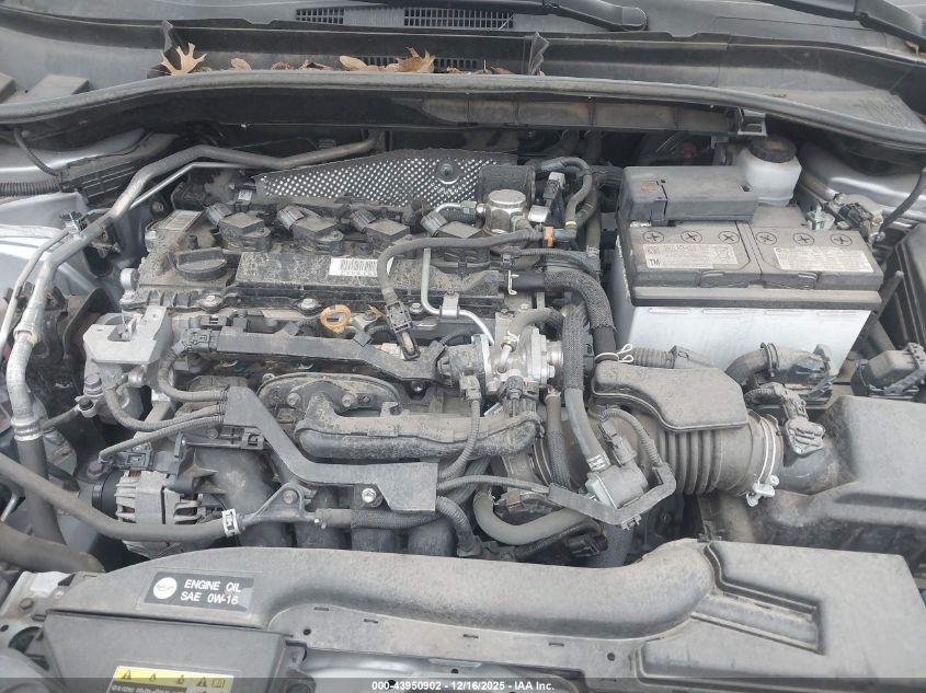 2022 Toyota Corolla Cross Le VIN: 7MUCAABG2NV024451 Lot: 43950902