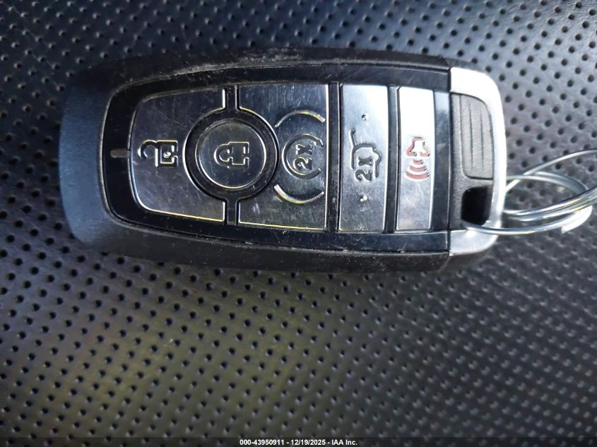 2018 Ford Expedition Xlt VIN: 1FMJU1JT3JEA48812 Lot: 43950911