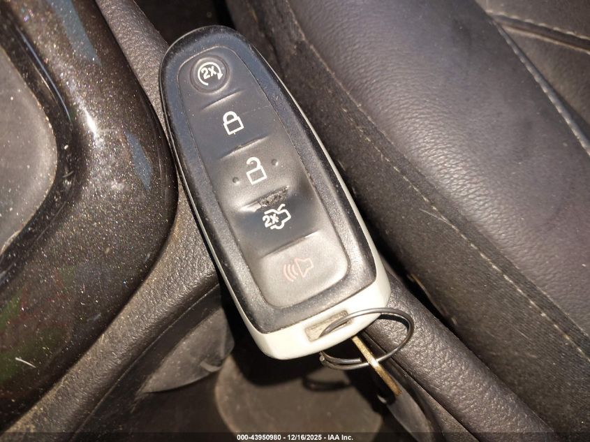 2016 Ford Focus Titanium VIN: 1FADP3J23GL342815 Lot: 43950980