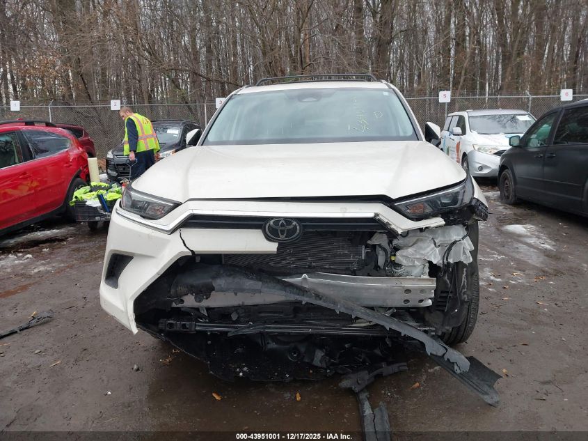 2024 Toyota Grand Highlander Xle VIN: 5TDAAAB54RS042178 Lot: 43951001