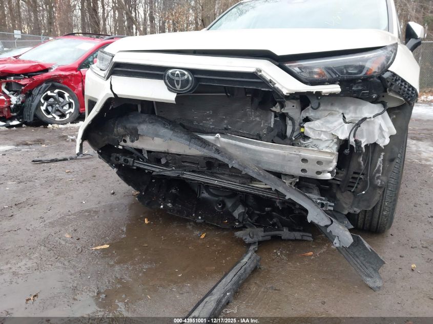 2024 Toyota Grand Highlander Xle VIN: 5TDAAAB54RS042178 Lot: 43951001