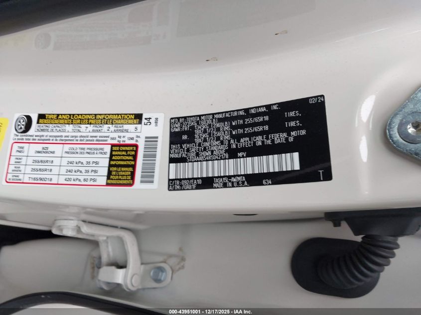 2024 Toyota Grand Highlander Xle VIN: 5TDAAAB54RS042178 Lot: 43951001