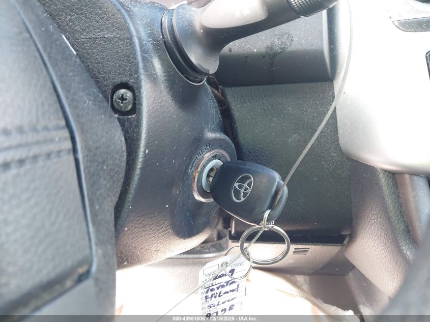 2019 Toyota Highlander Le VIN: 5TDZARFH4KS059798 Lot: 43951006