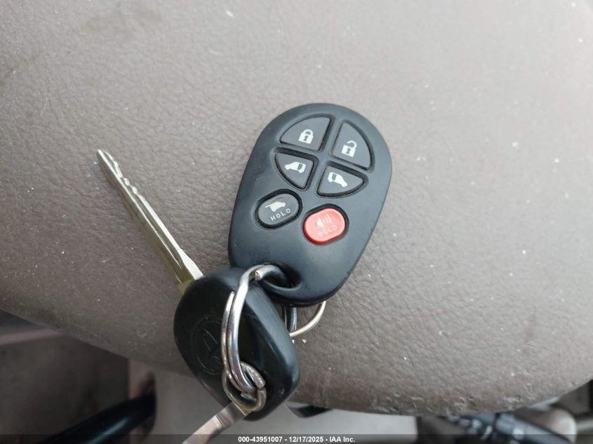 2008 Toyota Sienna Xle VIN: 5TDZK22C08S215973 Lot: 43951007