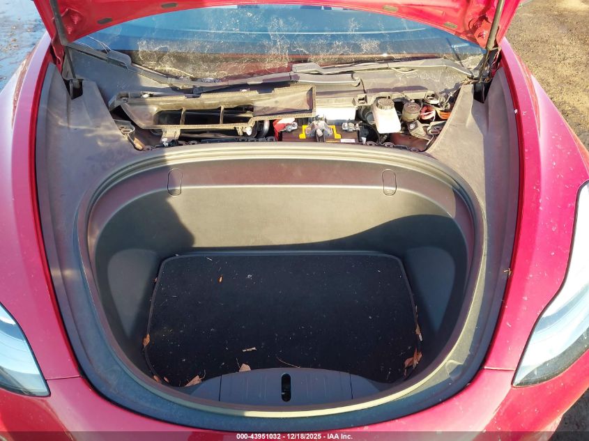 2018 Tesla Model 3 Long Range/Performance VIN: 5YJ3E1EBXJF097578 Lot: 43951032