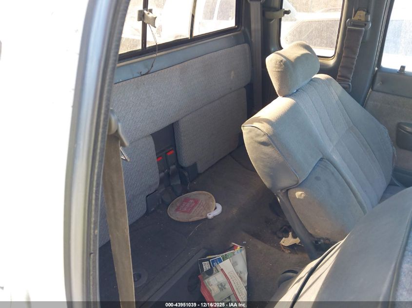 1996 Toyota Tacoma Xtracab VIN: 4TAWN72NXTZ092548 Lot: 43951039