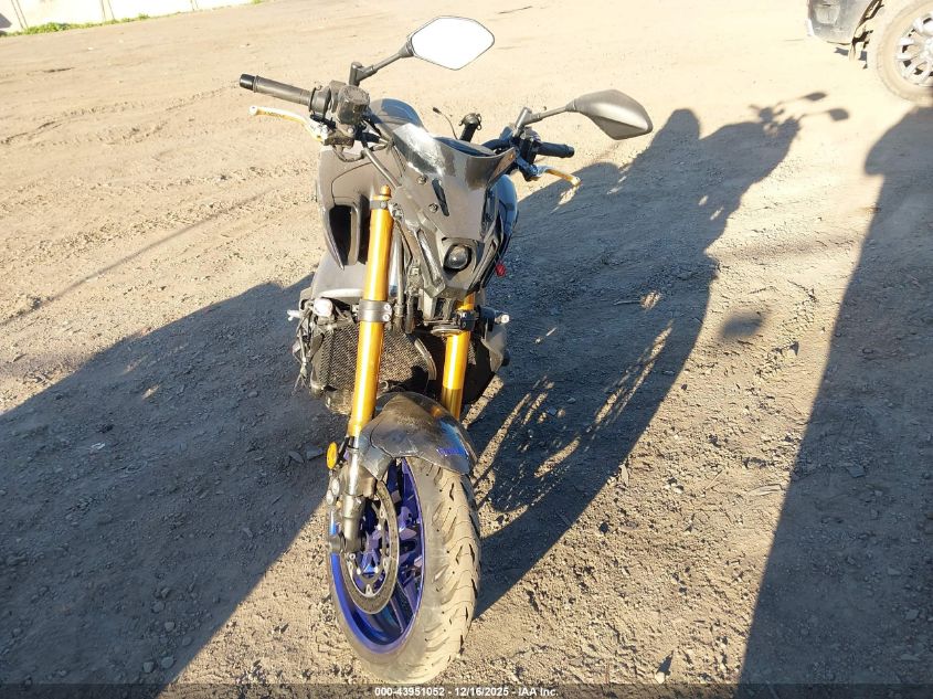 2022 Yamaha Mt09 D VIN: JYARN72E6NA001046 Lot: 43951052