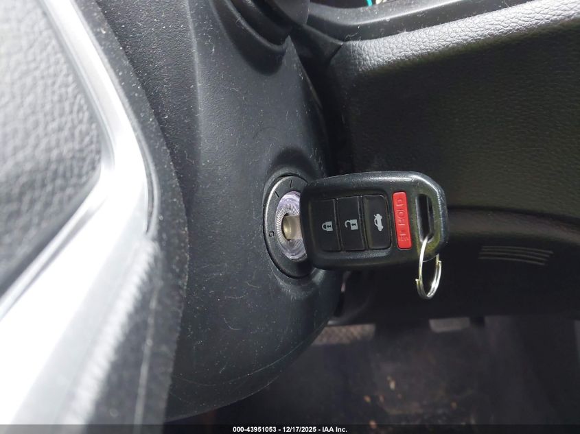 2020 Honda Civic Lx VIN: 19XFC2F68LE211824 Lot: 43951053