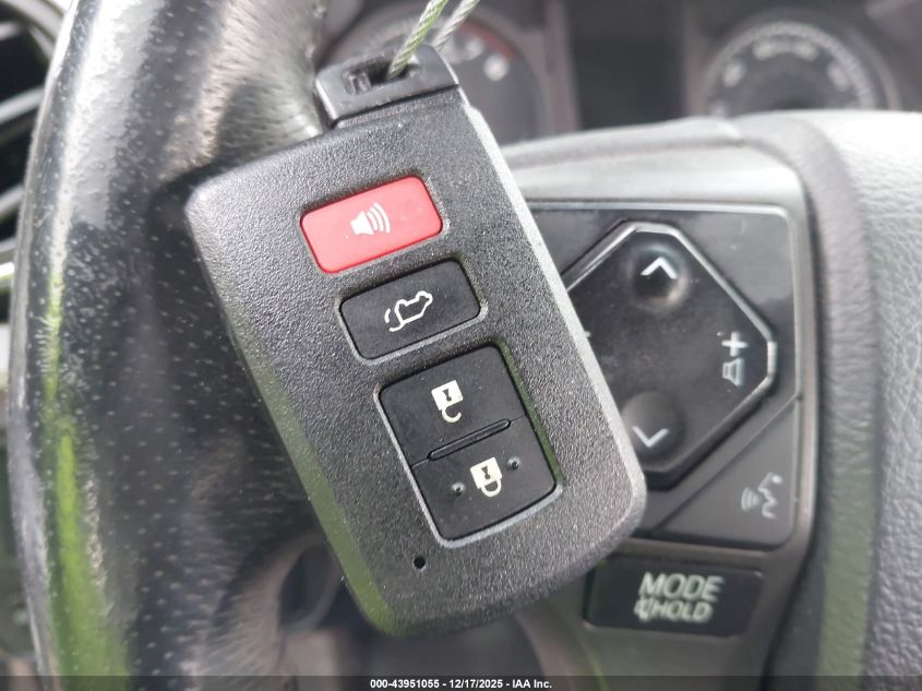 2017 Toyota Tacoma Trd Off Road VIN: 5TFCZ5AN7HX076814 Lot: 43951055